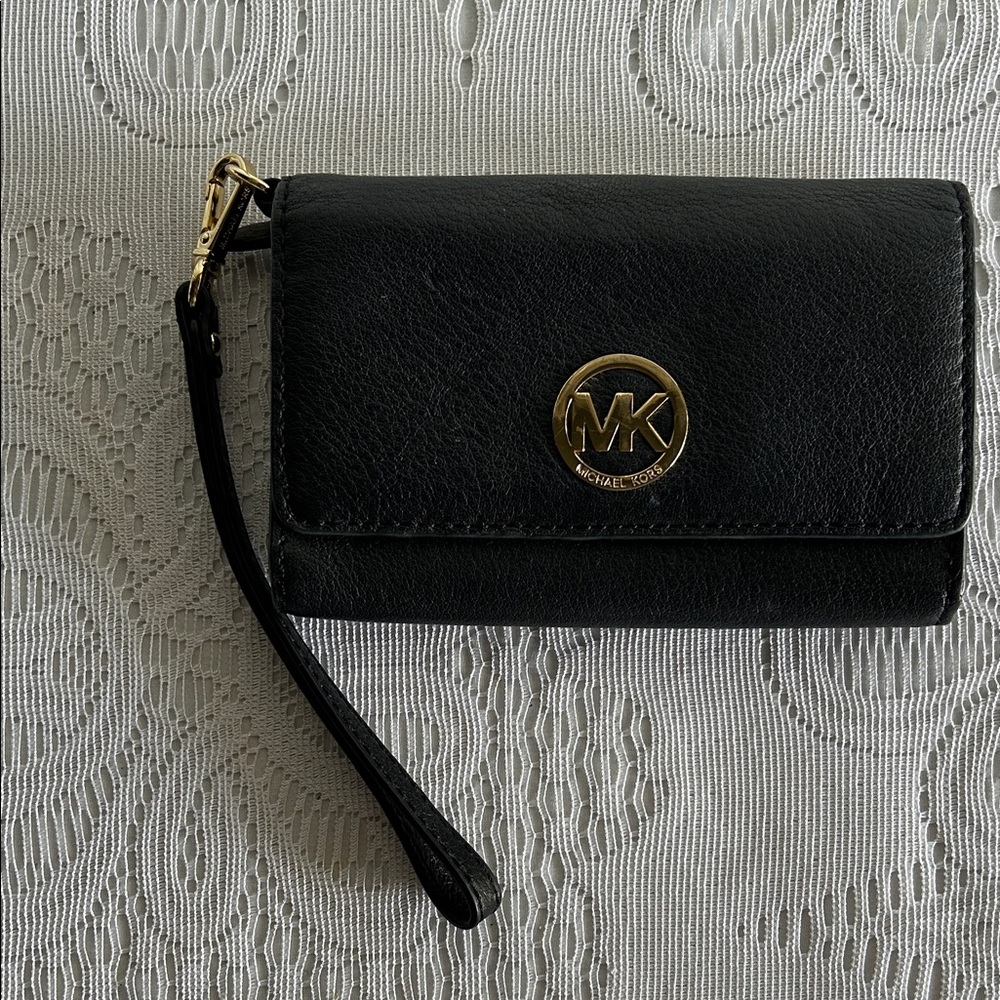 Michael Kors Black and Gold Wristlet